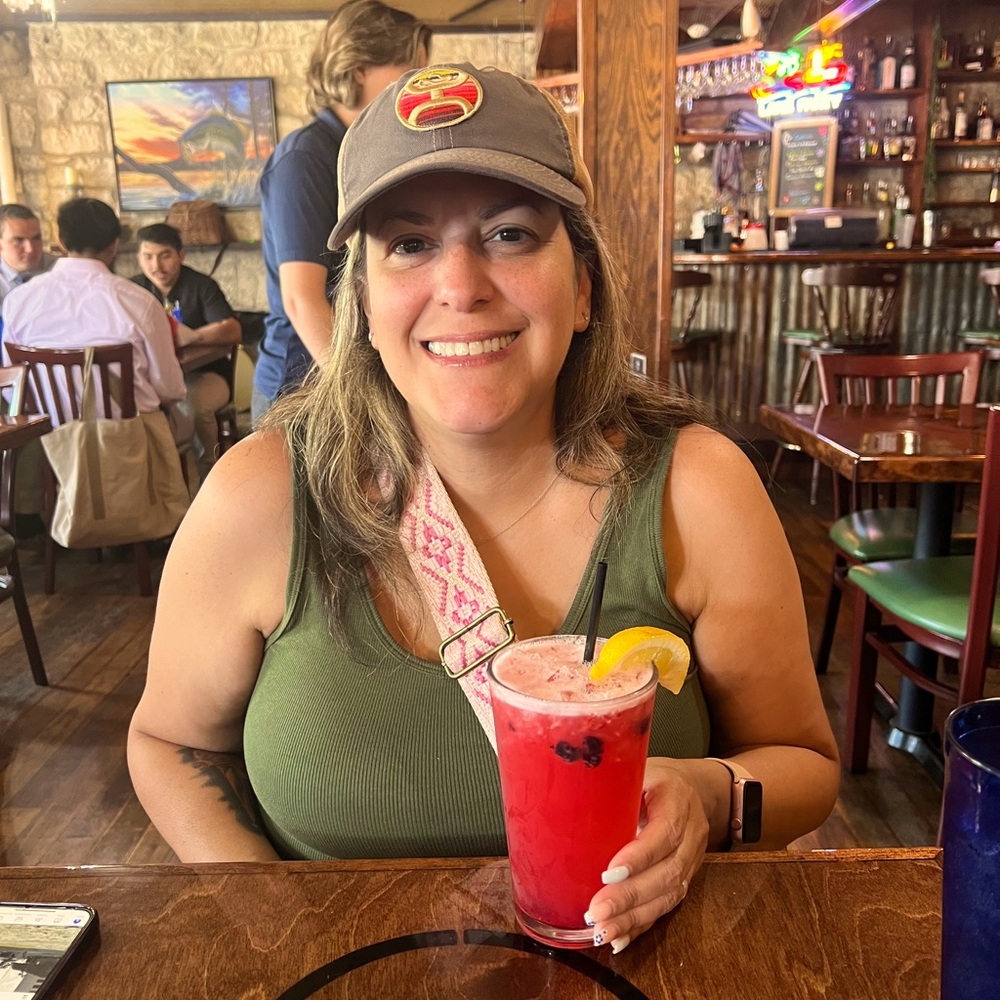 Meet your Posher, Jennifer